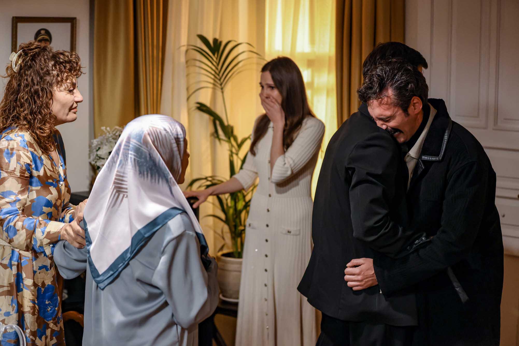 Bir Zamanlar İstanbul Episode 11